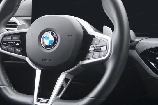 BMW Seria 3 Touring 330d xDrive M Sport
