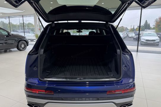 Audi Q7 SQ7 TFSI quattro