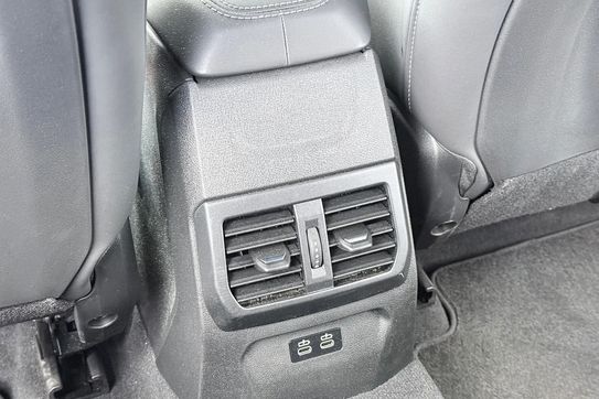 BMW Seria 1 120 mHEV aut