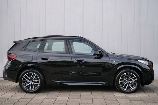 BMW iX1 eDrive20 M Sport