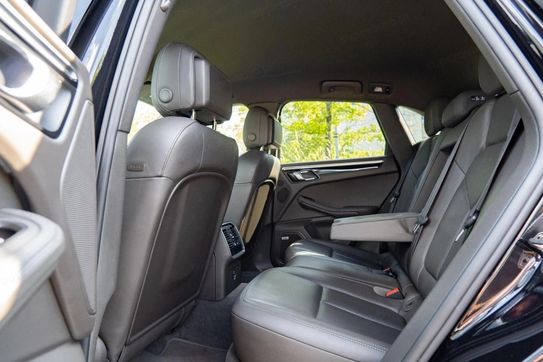 Porsche Macan S