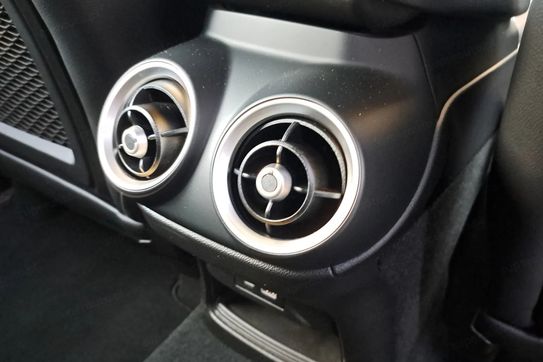 Alfa Romeo Stelvio Turbo Veloce Q4