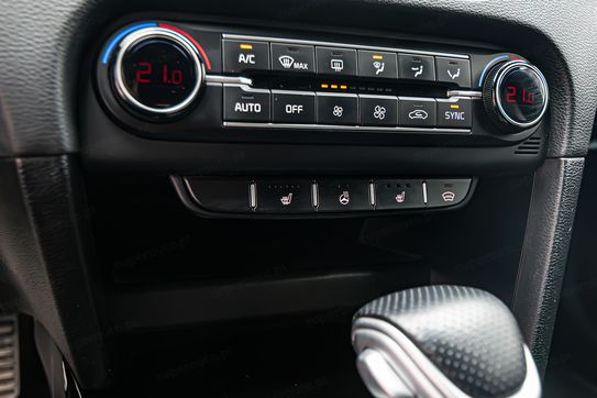 Kia ProCeed 1.6 T-GDI GT DCT