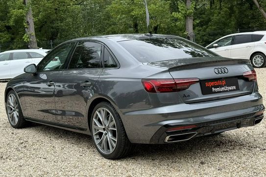 Audi A4 35 TFSI mHEV S Line S tronic