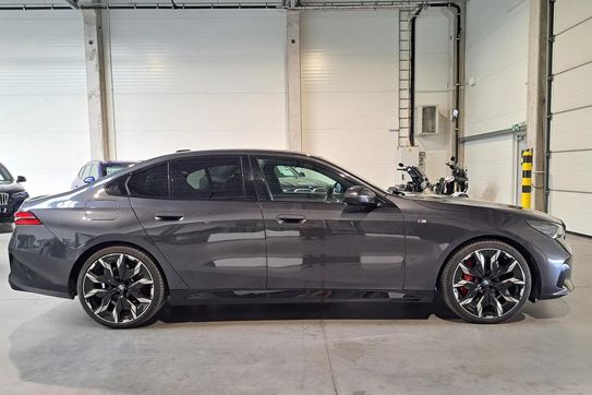 BMW Seria 5 540d xDrive mHEV M Sport Edition aut