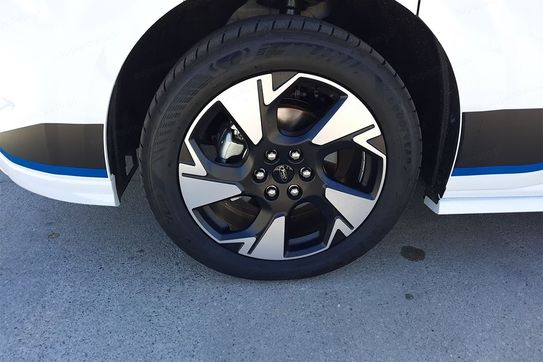 Ford Tourneo Custom 320 L1H1 Sport A8