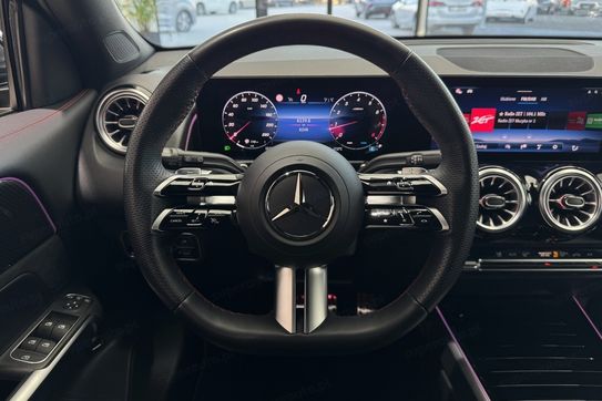 Mercedes GLB 200 mHEV AMG Line 7G-DCT