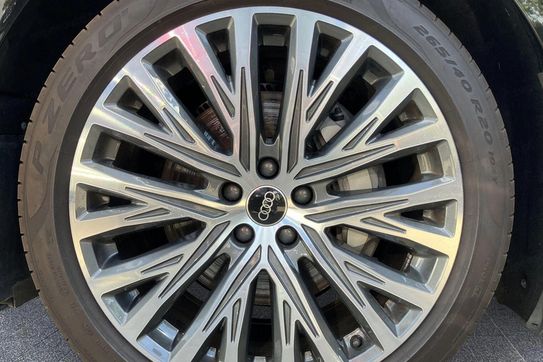 Audi A8 50 TDI quattro