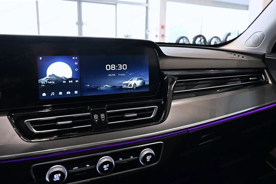Hongqi HS5 2.0T AWD