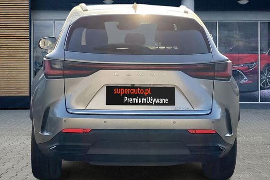Lexus NX 350h Business AWD