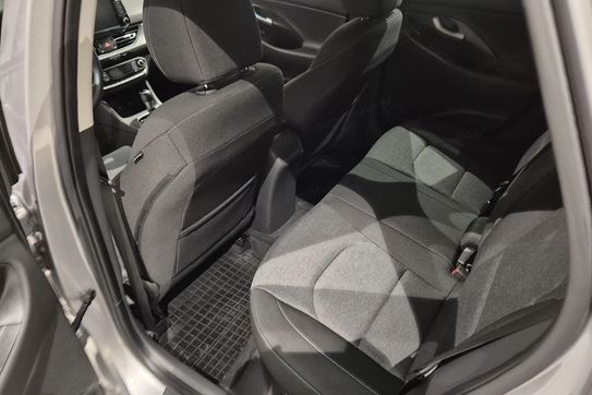 Hyundai i30 1.5 T-GDI Smart 48V DCT