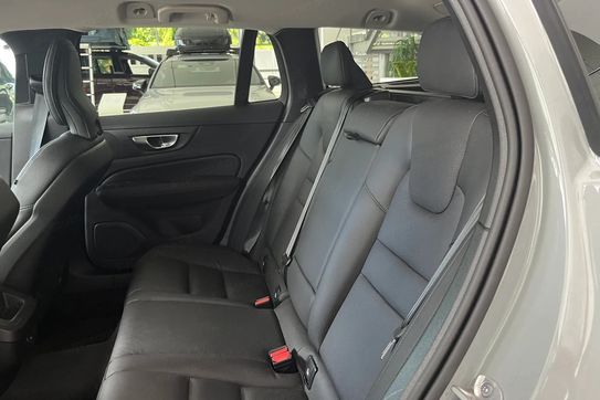 Volvo V60 B4 B Plus Dark aut