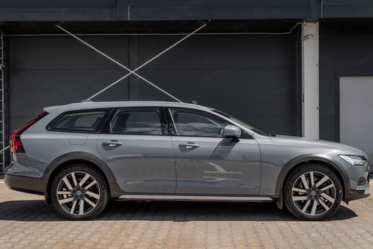 Volvo V90 Cross Country B5 D AWD