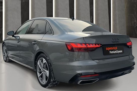 Audi A4 35 TFSI S Line