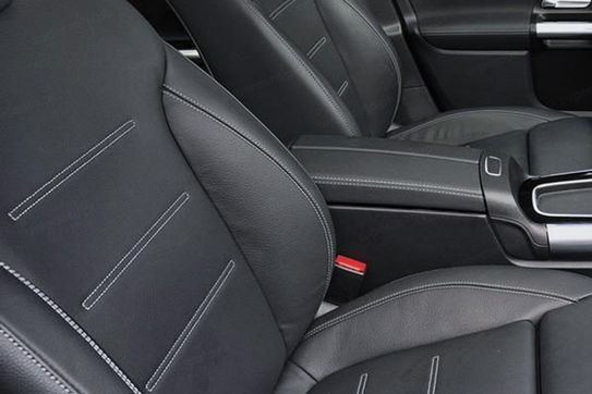 Mercedes GLA 220 4-Matic AMG Line