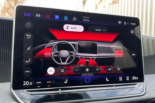 Volkswagen Passat 1.5 eTSI DSG