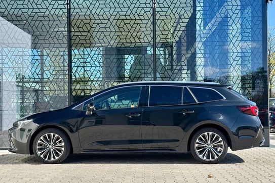 Toyota Corolla Style 1.8 Hybrid