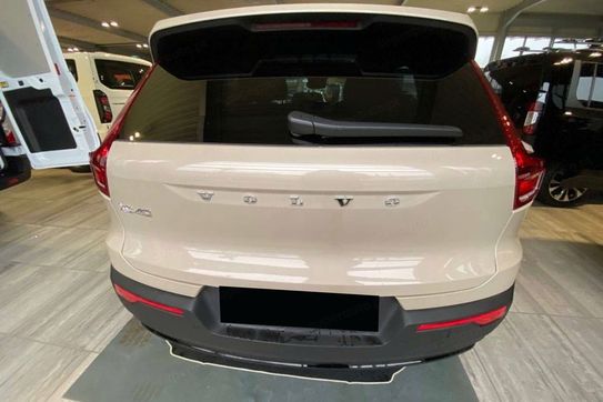 Volvo XC40 B3 Plus Dark