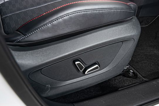 Dr Motor DR6 ‎1.5 LPG FWD