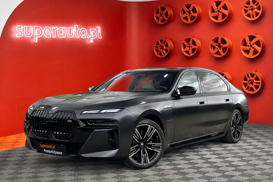 BMW Seria 7 M760e PHEV xDrive Individual Edition sport-aut