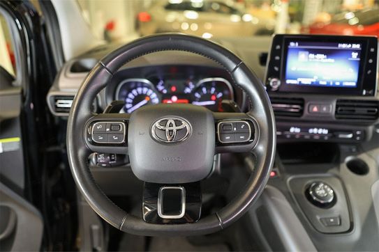 Toyota Proace City Verso Long L2H1 Family 7os AT