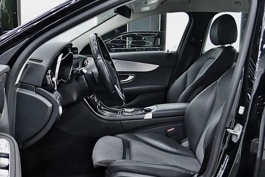 Mercedes Klasa C 300 de 9G-TRONIC