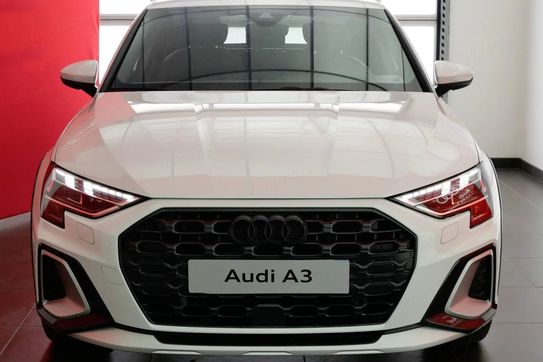 Audi A3 35 TFSI allstreet