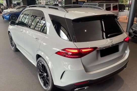 Mercedes GLE 300 d  4-Matic AMG Line