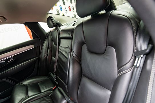 Volvo S90 D4 Inscription