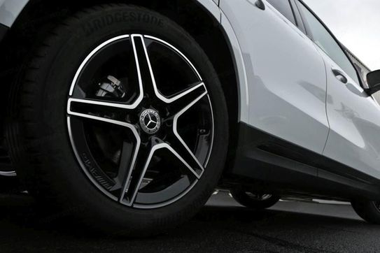 Mercedes GLA 200 AMG Line