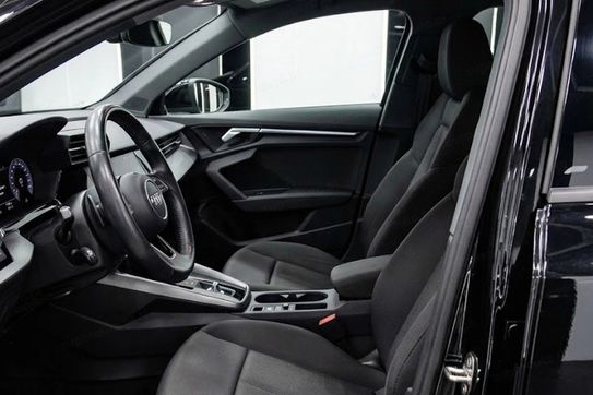 Audi A3 35 TFSI mHEV S tronic
