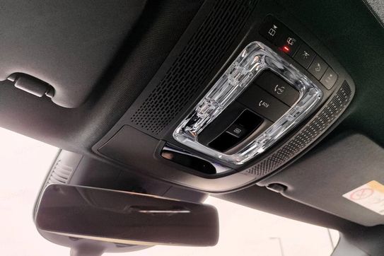 Mercedes CLA 250 e AMG Line