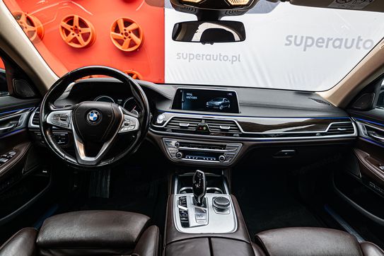 BMW Seria 7 740d xDrive
