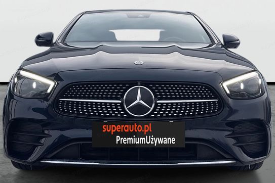 Mercedes E Klasa 220 d 4MATIC AMG Line
