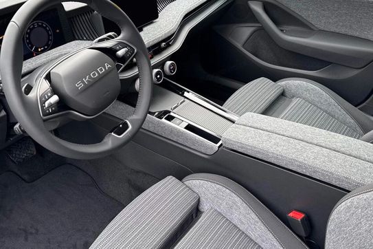 Skoda Superb Selection 2.0 TSI  DSG