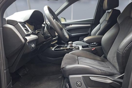 Audi Q5 quattro 40 TDI quattro S Line