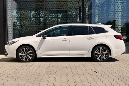 Toyota Corolla 1.8 Hybrid Style