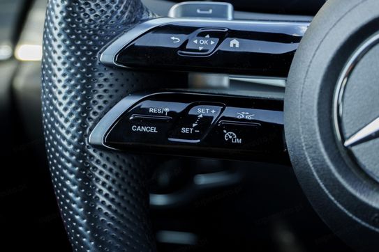 Mercedes Klasa E 220 d mHEV AMG 9G-Tronic