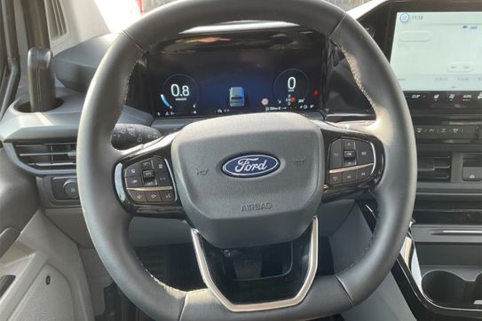 Ford Tourneo Custom 320 L2H1 Sport A8 AWD