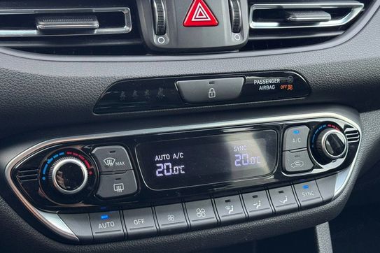 Hyundai i30 1.0 t-Gdi Smart