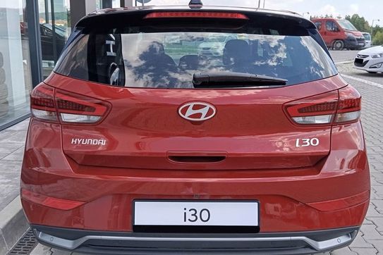 Hyundai i30 1.6 T-GDI Smart DCT