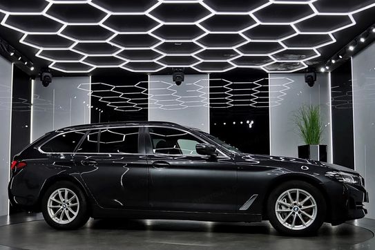 BMW Seria 5 Touring 530d Luxury Line