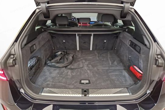 BMW Seria 5 530e xDrive PHEV M Sport aut