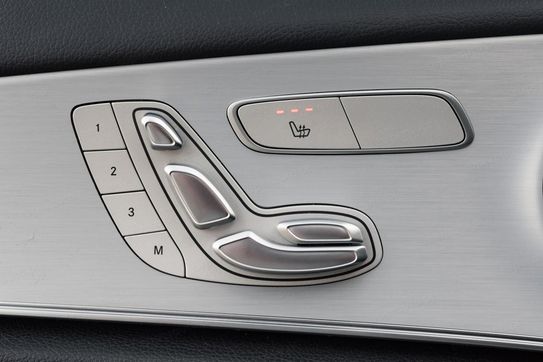 Mercedes Klasa E Kombi 300 de 4MATIC Avantgarde