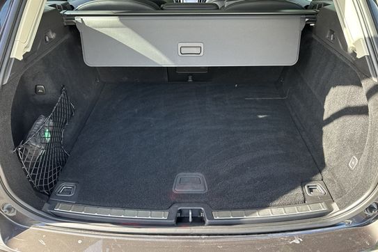 Volvo XC60 B4 B Plus Dark