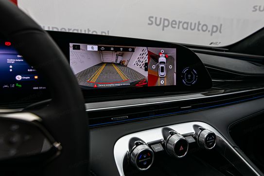 Omoda 9 1.5 Super Hybrid Exclusive AWD
