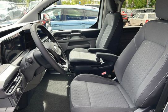 Ford Tourneo Custom 320 L2H1 Titanium A8