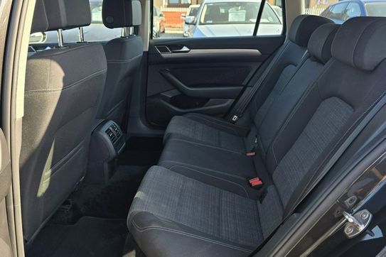 Volkswagen Passat 2.0 TSI Business DSG