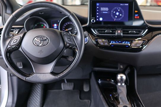 Toyota C-HR 1.8 Hybrid Style