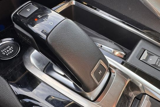 Peugeot 3008 1.2 PureTech Allure Pack S&S EAT8